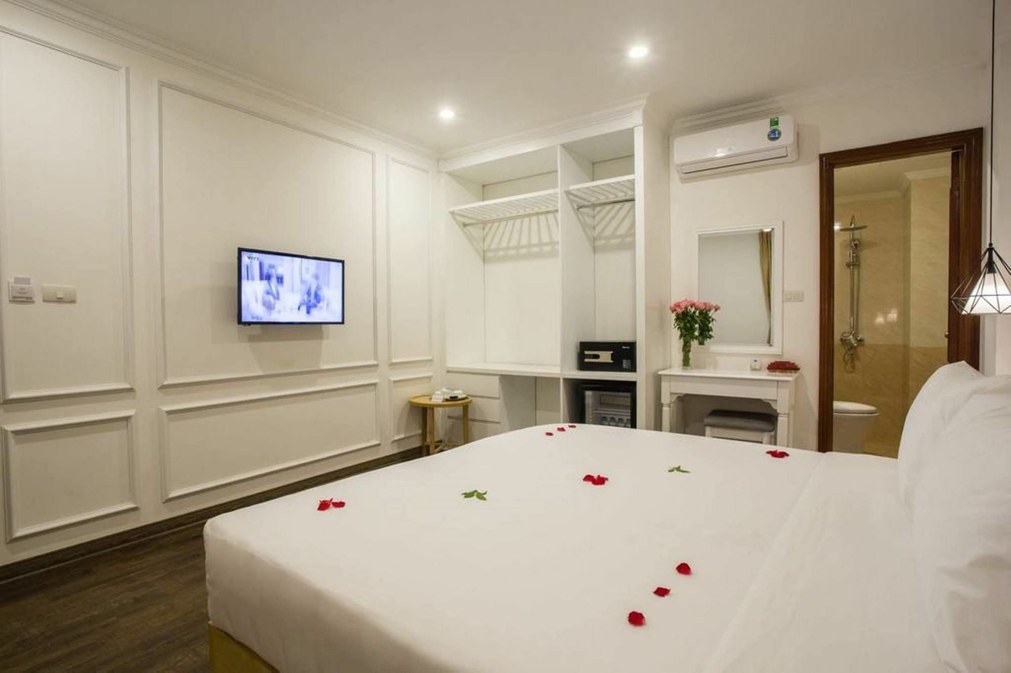 Hanoi A83 Hotel מראה חיצוני תמונה